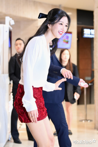 서예지 '2년 만에 공식석상, 밝은 표정으로 등장'[엑's HD포토]