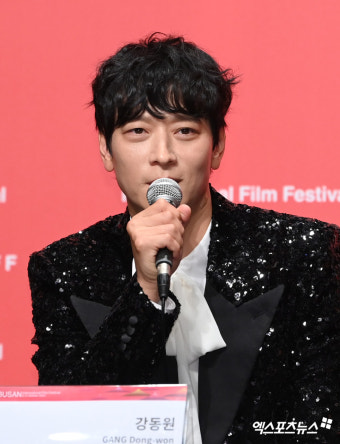 강동원 '부국제 개막작 전란으로 인사드려요'[엑's HD포토]