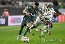 손흥민 우승합니다!…토트넘, 페렌츠바로시 원정 2-1 승리→유로파리그 2연승+3위 질주