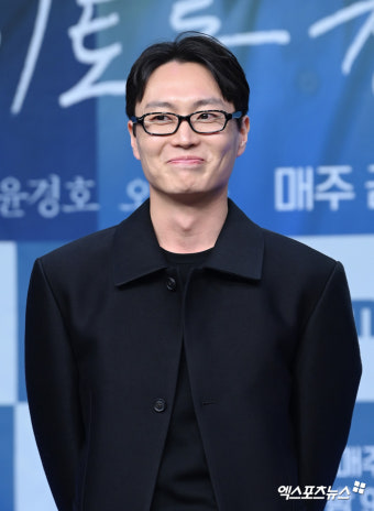 노재원 '포토타임은 아직 쑥스러워요'[엑's HD포토]