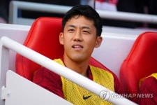 엔도 패스→황희찬 득점 나오나?…日 캡틴, 리버풀서 벤치 신세→울브스 눈독