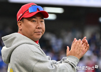 이범호 감독 '선수들에게 보내는 박수'[포토]