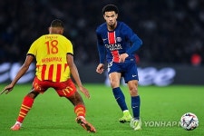 날아간 이강인 1호 도움…'이강인 34분' PSG, 랑스 1-0 격파→리그 10G 무패 질주 [리그1 리뷰]