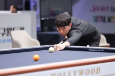 김준태 선수, 원하는 건 승리뿐 (서울 3쿠션 당구월드컵) [포토]