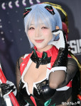 레이싱모델 윤설화 심쿵 볼하트[엑s HD포토]
