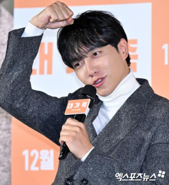 대가족 주연 배우들, 라디오에서 유쾌한 케미 폭발! 이승기의 삭발 장면 이야기에 팬들 호기심 UP!