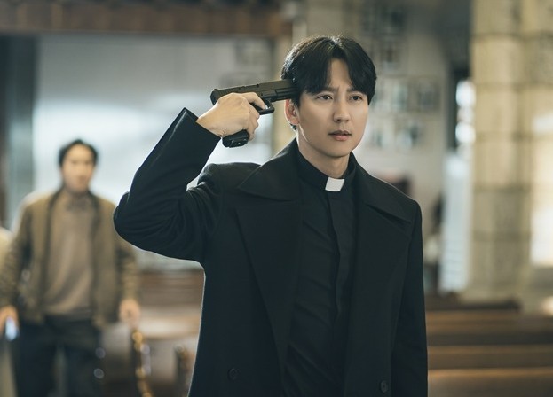 SBS 드라마 열혈사제2 최종회, 예측불가한 결말로 관전자들 손에 땀을 쥔다