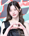 아일릿 민주 요정 하트[엑s HD포토]