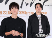 보고타 송중기·이희준, 라디오→무대인사 홍보일정 취소…제주항공 참사 애도 [종합]