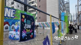엔시티즌 모여라!…NCT ZONE 서비스 1주년 기념 팝업스토어 [덕지순례]