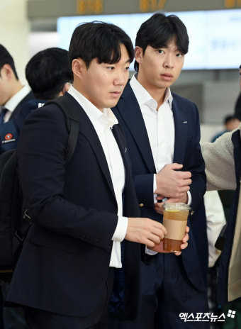 두산 베어스, 호주 스프링캠프서 MVP 수상 행진!