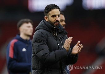 '장모와 불륜→여친 폭행' 맨유 빅스타, 모처럼 입 열다…