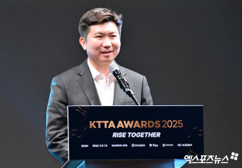 KTTA 어워즈에 참석한 유승민 대한체육회장 당선인[포토]