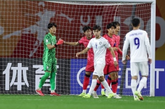한국 월드컵 4연속 진출 쾌거!…'PK 선방 3회' GK 홍성민 미친 활약→승부차기 끝 우즈베크 격파 [U-20 아시안컵 리뷰]