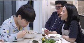 황민우·황민호 형제, 역대급 스케일 4층집 최초 공개…눈물 바다 (전참시)