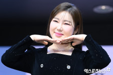 송가인, 12일 웹예능 팔도가인 첫 공개…전국팔도 노래 교실 간다 