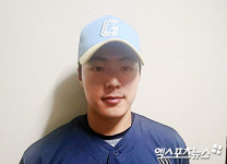 유격수 외길 명품 수비, 명장 눈도장 찍었다?…03년생 예비역 생존 도전 승엽이 형 1루 있어 편안해 [미야자키 인터뷰]