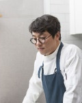 최강록, 잠적설 있던 사람 맞아?…생일카페 깜짝 등장, 용기 냈네 반응 [엑s 이슈]
