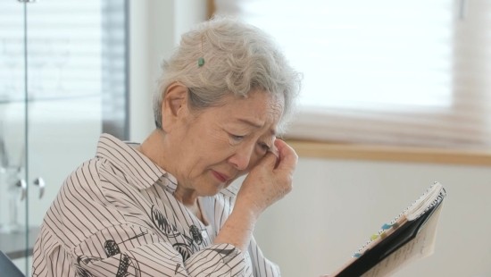 김영옥, 故 김수미 그리워하며 눈물로 추억 공유 - 아빠하고 나하고에서 진정한 우정의 감동을 전해요