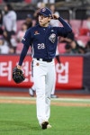 승용아 부탁한다 너무 미안하다→1629일 만에 곰 킬러 패배, 한일전 선발 그가 해냈다 [수원 인터뷰]