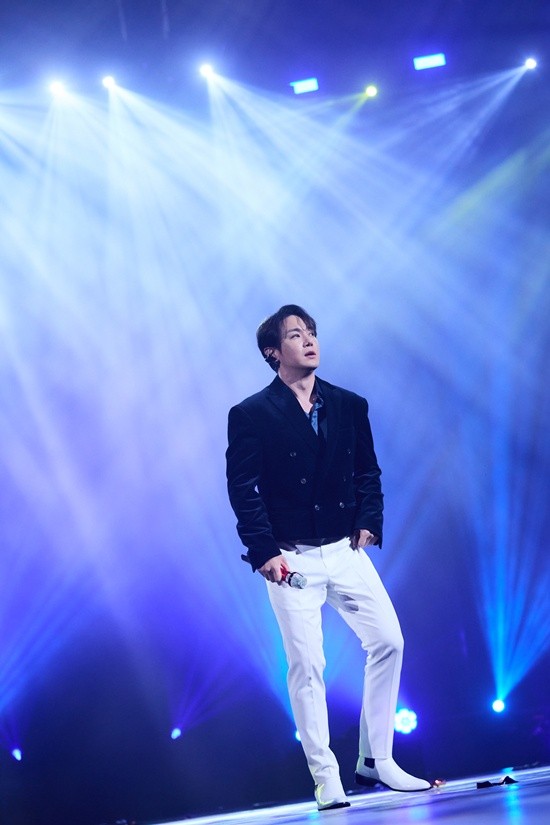 가수 환희, 현역가왕2 콘서트 건강 이유로 불참: 팬들 안타까움 표현