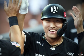 '류현진 내전근 통증' 한화, 싹쓸이승 실패…'헤이수스 7이닝 8K 완벽투→안현민 결승포+3안타' KT 7-0 완승, 3연패 탈출 [대전:스코어]