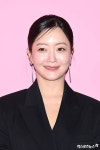 [단독] 김희선, 예능으로 돌아온다…JTBC 예능 한끼합쇼 MC 낙점