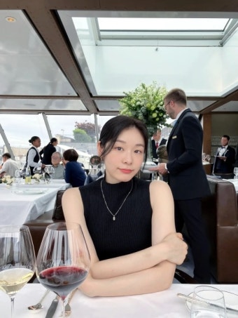 김연아, 고우림 애정 듬뿍 담겨…제대 후 함께한 프랑스 여행 [해시태그]
