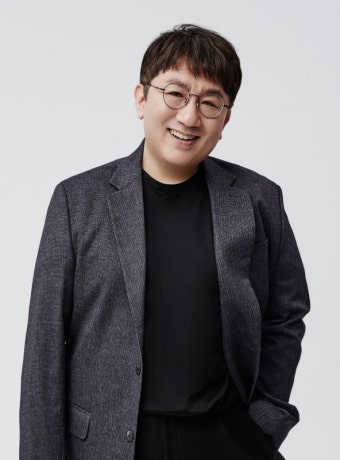 방시혁, 고개 숙였다 