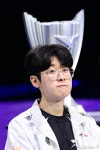 제우스 최우제, LCK 트로피 노려요[포토]