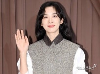 이청아, 드라마 촬영 중 교통사고…