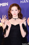 빌리 츠키 현실감 1도 없는 비주얼[엑s HD포토]