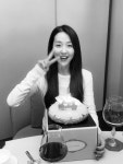 한없이 잘생긴 송혜교, 얼짱은 얼짱…은광여고 이진과 30년 우정 과시