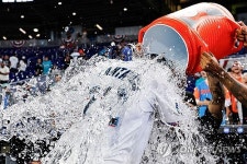 93구로 완벽하게 끝냈다…알칸타라, MLB 첫 완봉 매덕스 대폭발→토미존 수술·ERA 5점대 부진 다 씻고 사이영상 모드 부활 선언