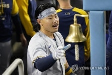 '브룩스 방출' 키움, ML 통산 50홈런 히우라 영입…탈꼴찌 승부수 던졌다 [오피셜]