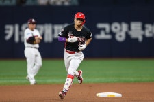 5연승 보인다! KIA 김도영, 홈런 침묵 깼다…시즌 14호 홈런 폭발→타이거즈 승승승승승 이룰까 [고척 현장]