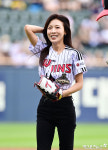 하지원 '사구가 되어버린 시구, 난감하네'[엑's HD포토]