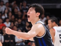 대한민국, 대회 첫 한일전 쾌승!…남자농구 조별리그 100-83으로 완파→3전 전승+A조 1위로 8강행 [나고야 AG]