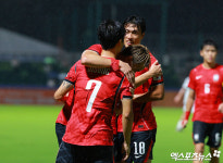 이민성호 NO.7 엄지성 '쾅쾅쾅' 해트트릭 터졌다…한국, 카타르와 AG 첫 경기 3-0 리드 (전반 종료)