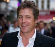 휴 그랜트 주연 로맨틱 코미디 