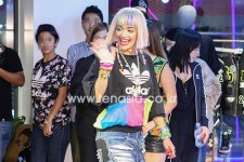 TENPHOTO, 리타 오라, 신예 팝스타의 첫 방한 내게로 오라~