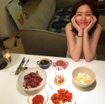 이찬오, 진수성찬 차려놓고 아내 김새롬 생일 축하 김새롬네 집밥