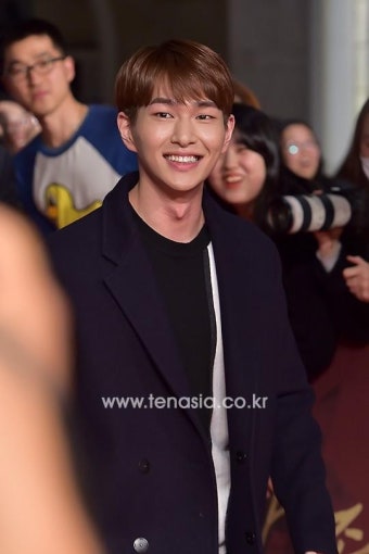 [TENPHOTO] 샤이니 온유, 시간을 역행하는 샤이니 리더 (조선마술사)