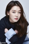 태양의 후예 조우리, 키이스트와 전속 계약 배용준·김수현과 한솥밥