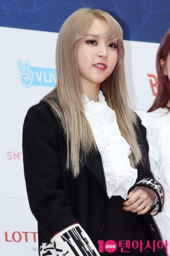 [TEN PHOTO] 마마무 문별 '매혹적인 표정'