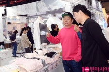 [TEN PHOTO] 김장군-박영진 와이프가 쓸 물건도 꼼꼼히