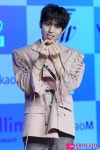 [TEN PHOTO] 인피니트 동우 하트 받으세요