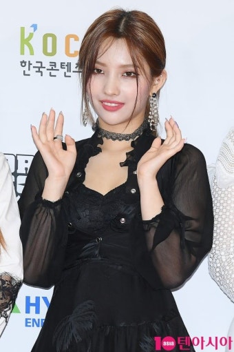 [TEN PHOTO] 여자아이들 소연 '치명적인 미모'