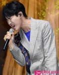 [TEN PHOTO]김재환 노래방 애창곡으로 되기를...