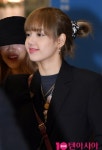 [TEN PHOTO]블랙핑크 리사 '귀여운 사과머리'